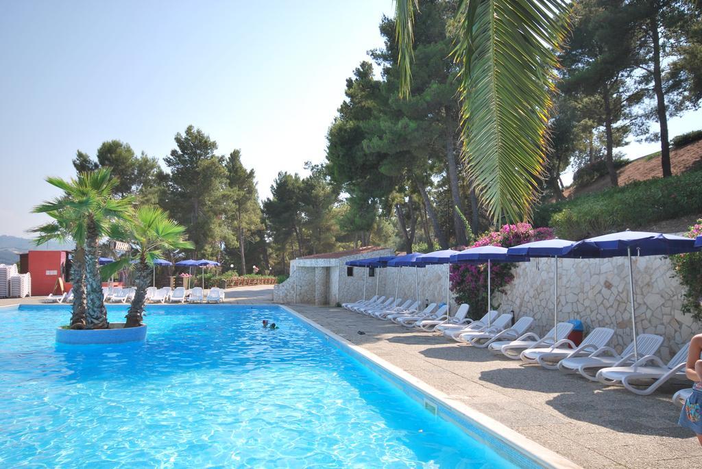 Villaggio Santo Stefano Vieste Habitación foto